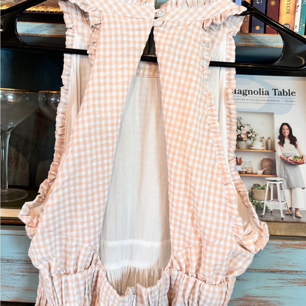 In loom Size small gingham dress key hole back - Picture 6 of 11